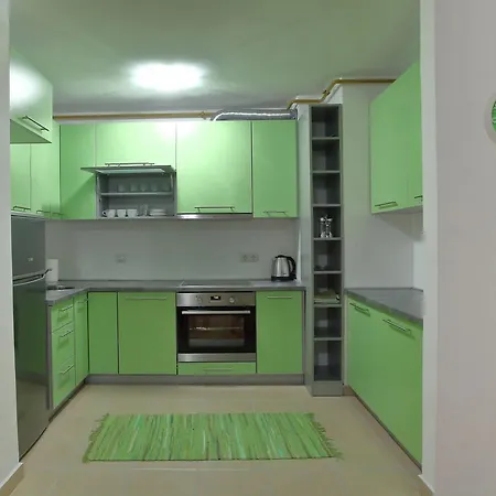 Apartment Green 1 *